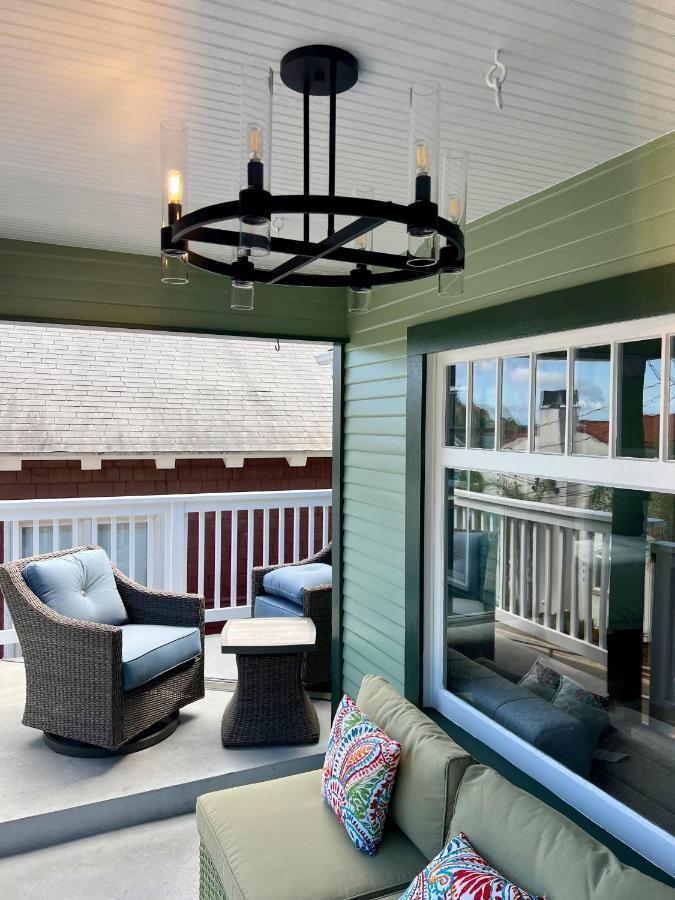 Catalina Three Bedroom Home With Hot Tub And Golf Cart Avalon Exterior foto