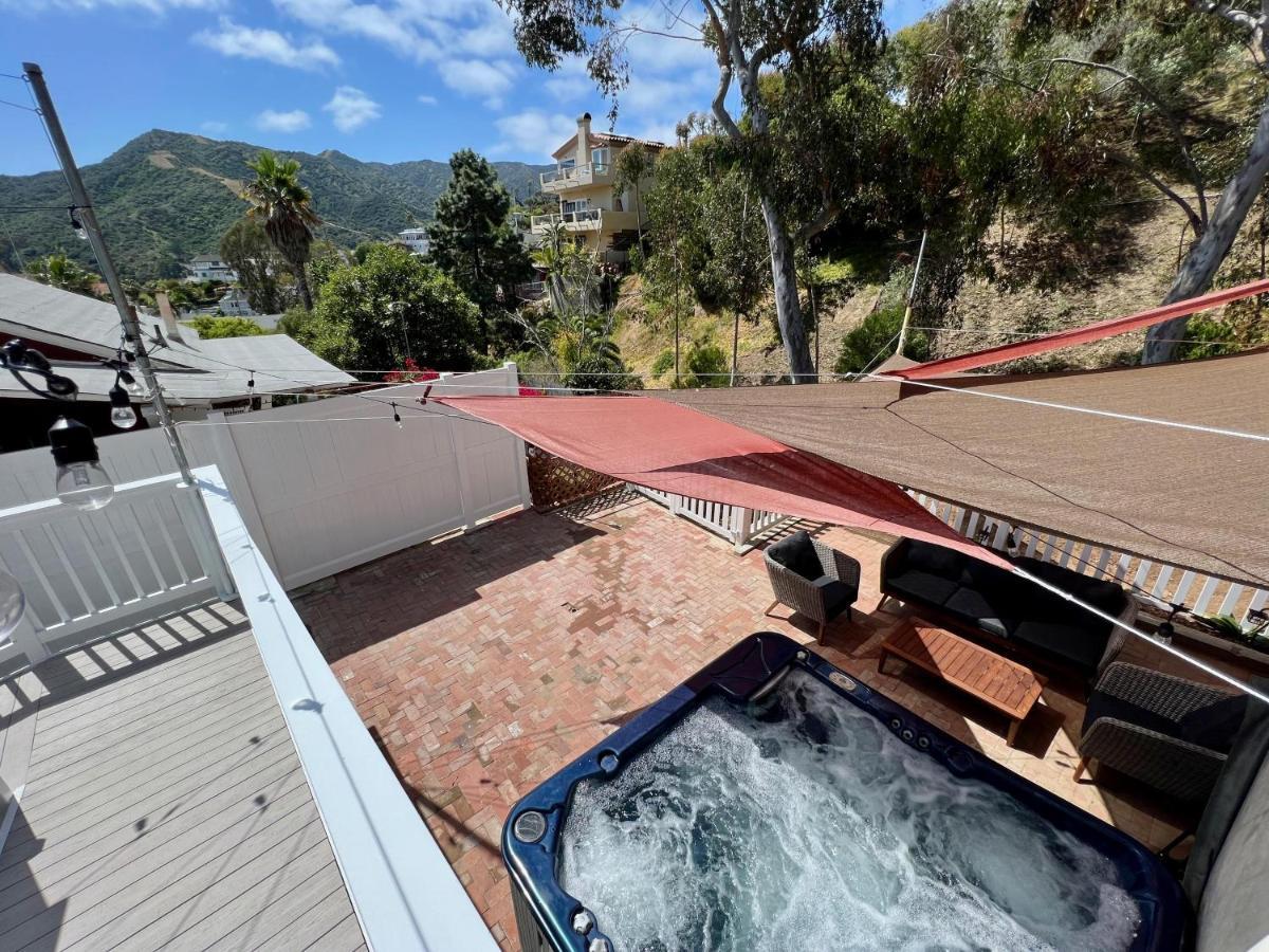 Catalina Three Bedroom Home With Hot Tub And Golf Cart Avalon Exterior foto