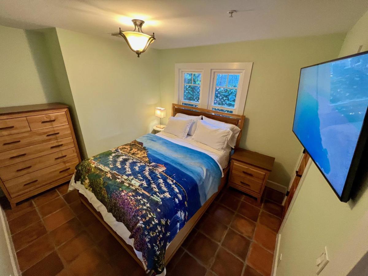 Catalina Three Bedroom Home With Hot Tub And Golf Cart Avalon Exterior foto