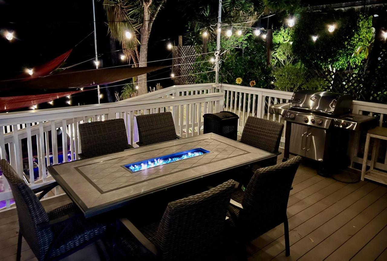 Catalina Three Bedroom Home With Hot Tub And Golf Cart Avalon Exterior foto