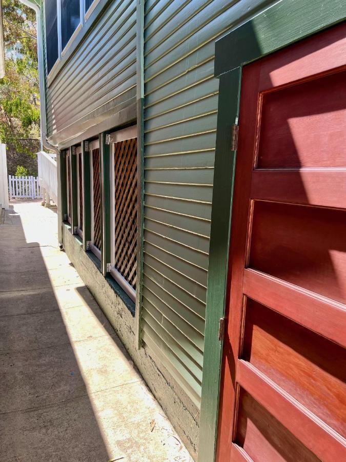Catalina Three Bedroom Home With Hot Tub And Golf Cart Avalon Exterior foto